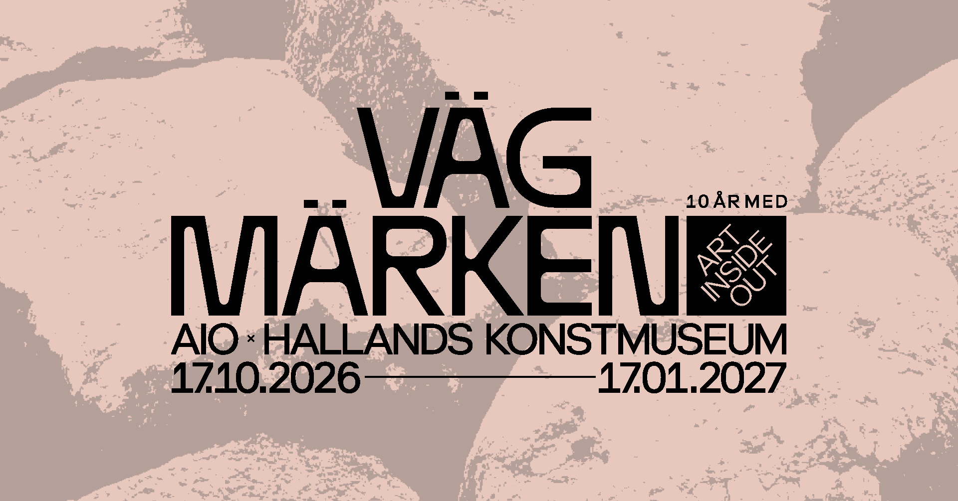 Grafisk bild med utställningstitel skriven i svart text.
